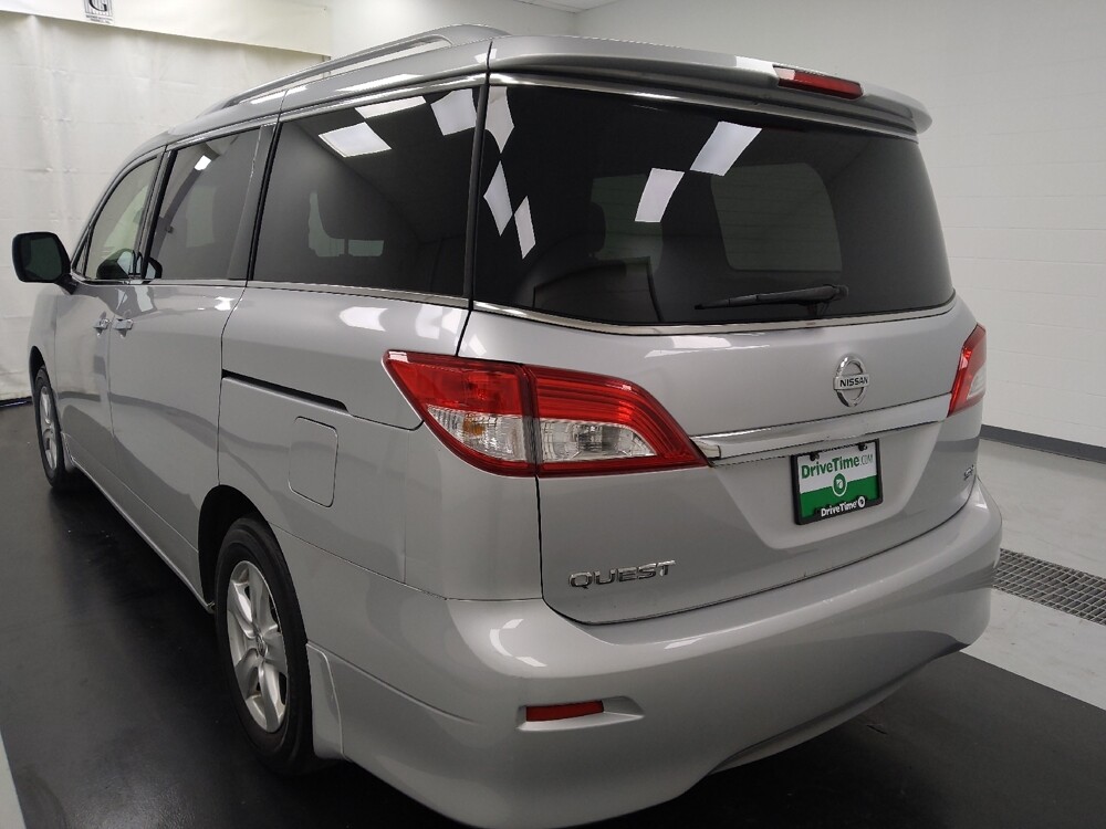 2015 Nissan Quest in St. Louis, MO 63136 - 18137985 5