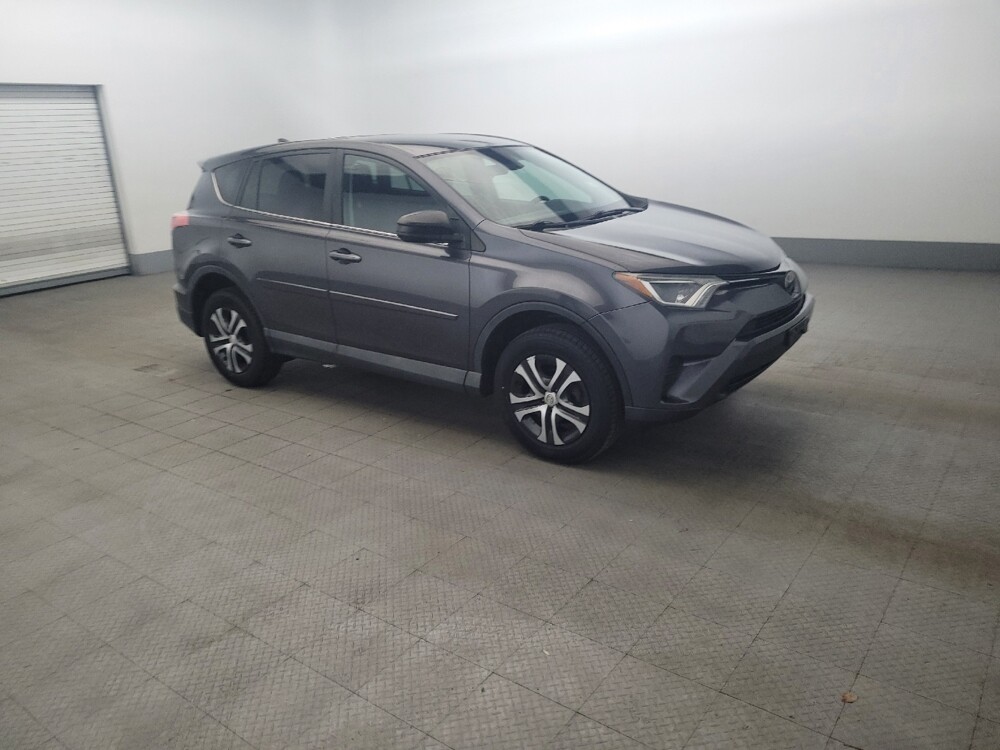 2018 Toyota RAV4 in Temple Hills, MD 20746 - 18138004 11