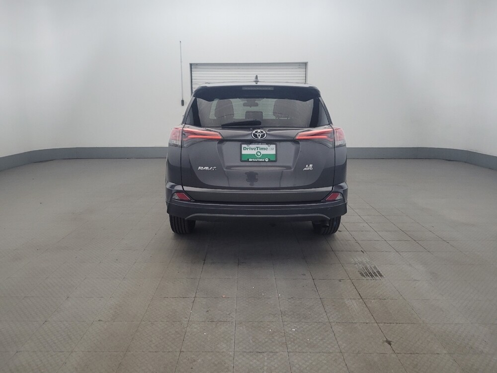 2018 Toyota RAV4 in Temple Hills, MD 20746 - 18138004 6