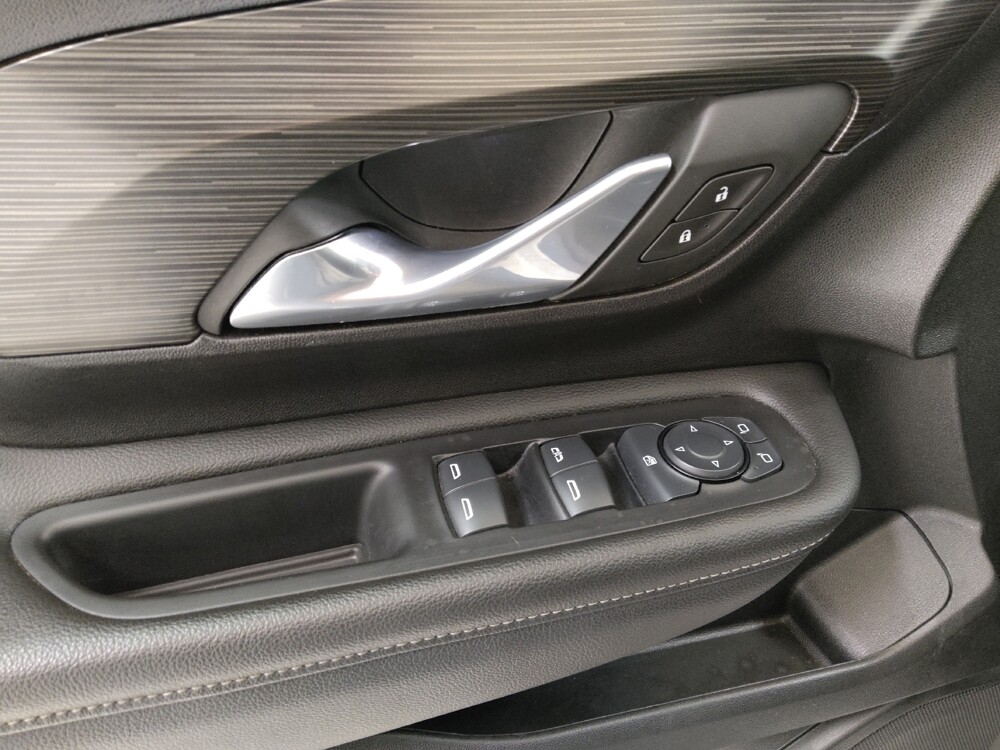 2024 GMC Terrain in St. Louis, MO 63125 - 18138009 26