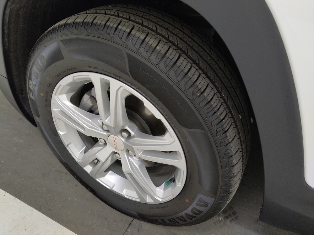 2024 GMC Terrain in St. Louis, MO 63125 - 18138009 30