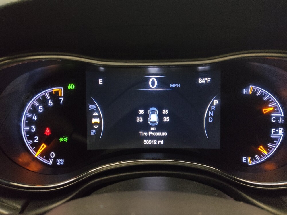 2018 Jeep Grand Cherokee in Des Moines, IA 50310 - 18138016 23