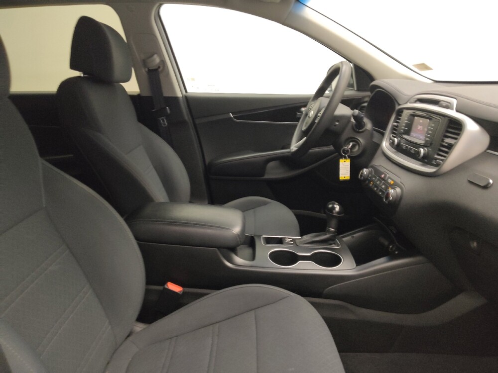 2017 Kia Sorento in Lombard, IL 60148 - 18138018 21