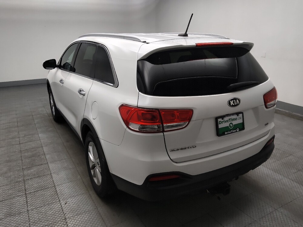 2017 Kia Sorento in Lombard, IL 60148 - 18138018 5