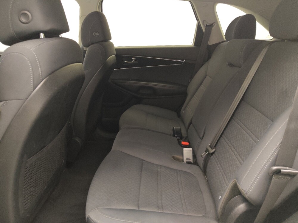 2017 Kia Sorento in Lombard, IL 60148 - 18138018 18