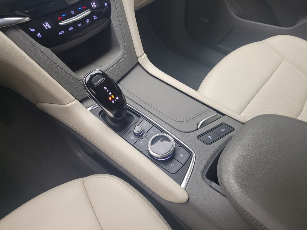 2021 Cadillac XT6 in Taylor, MI 48180 - 18138022 26