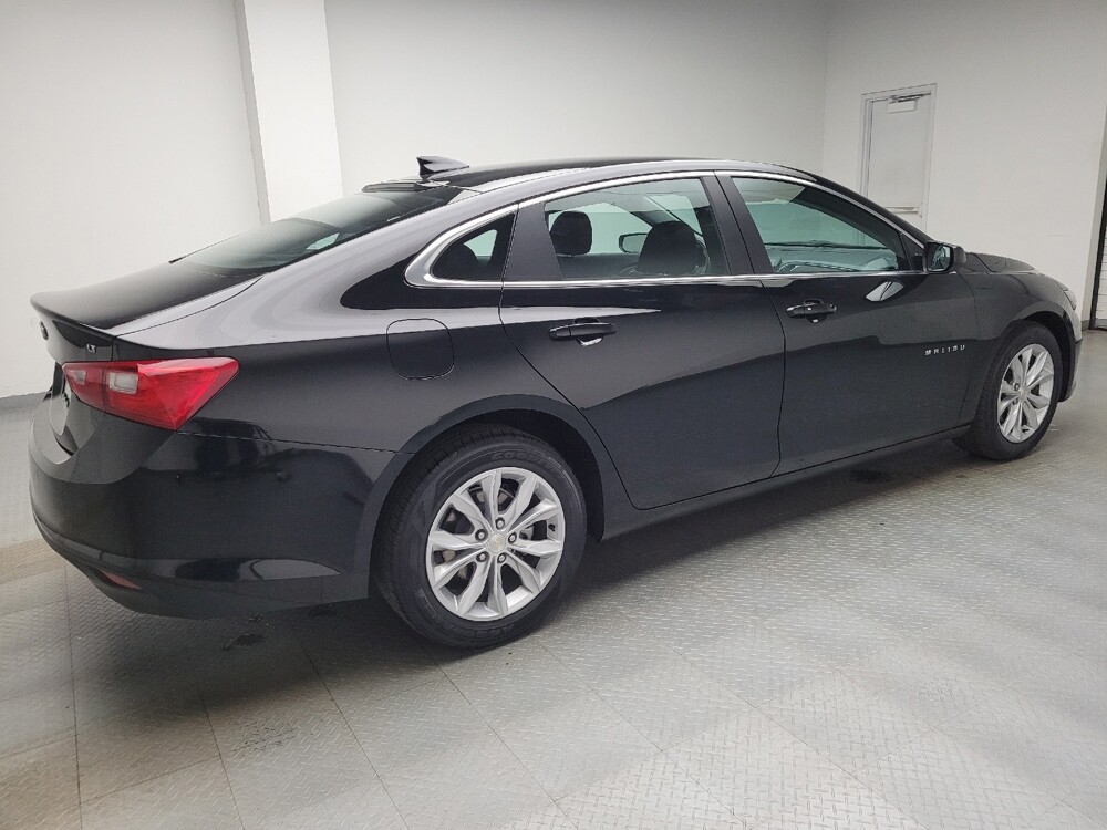 2025 Chevrolet Malibu in Eastpointe, MI 48021 - 18138024 10