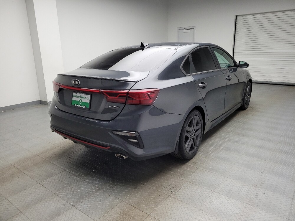 2021 Kia Forte in Taylor, MI 48180 - 18138025 9