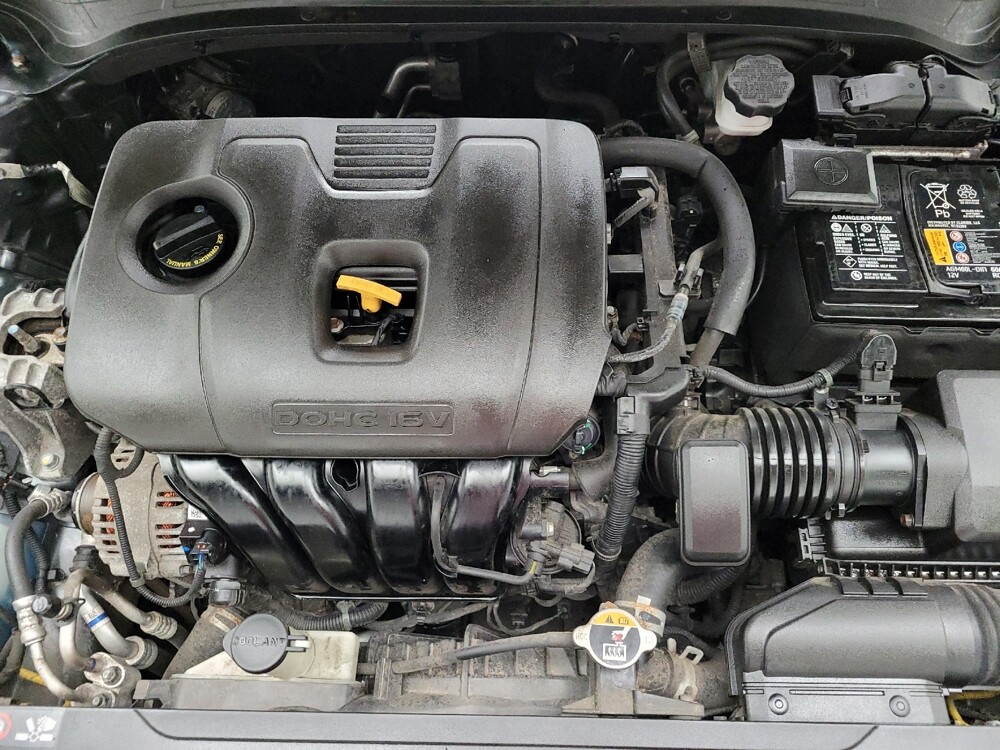 2021 Kia Forte in Taylor, MI 48180 - 18138025 30