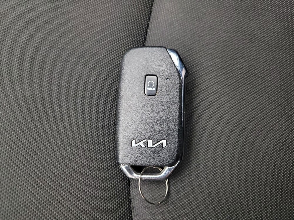 2021 Kia Forte in Taylor, MI 48180 - 18138025 32