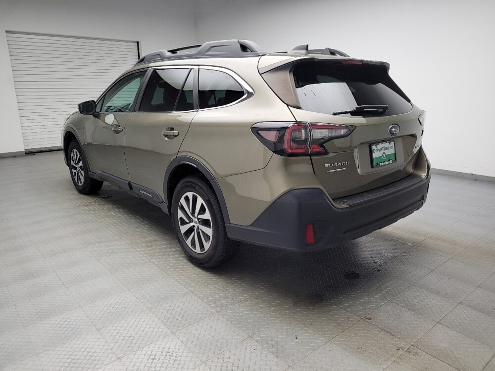 2022 Subaru Outback in Taylor, MI 48180 - 18138030 5