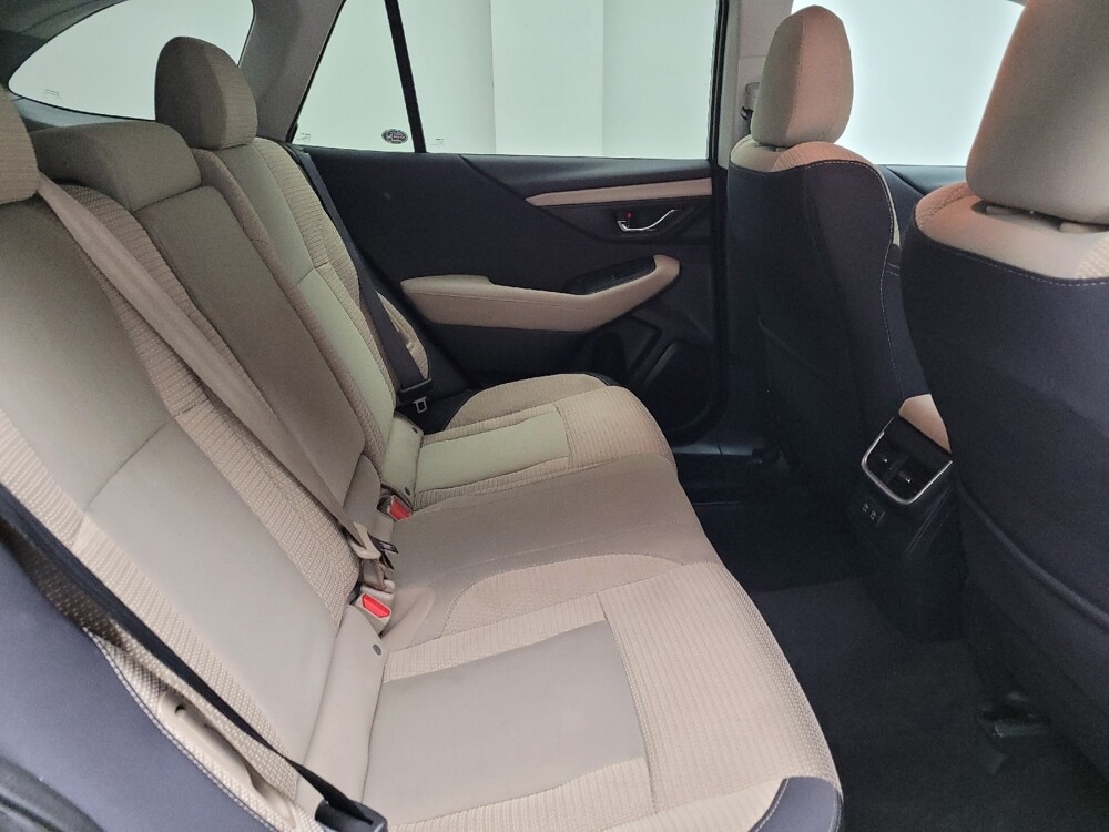 2022 Subaru Outback in Taylor, MI 48180 - 18138030 21