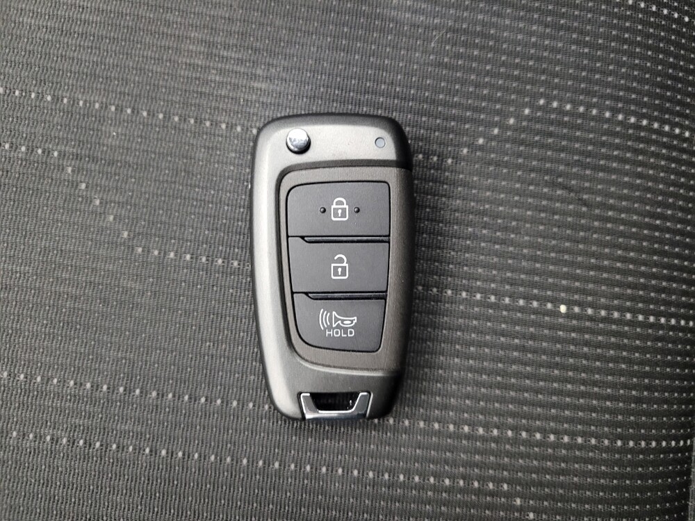 2021 Hyundai Venue in Grand Rapids, MI 49508 - 18138031 32