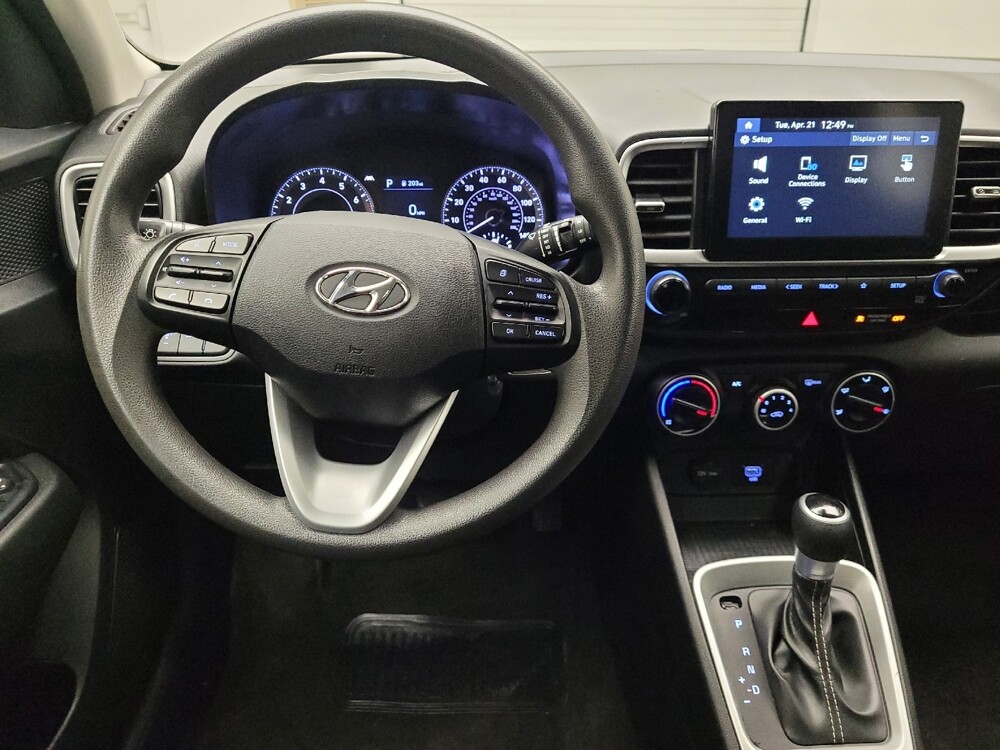 2021 Hyundai Venue in Grand Rapids, MI 49508 - 18138031 22