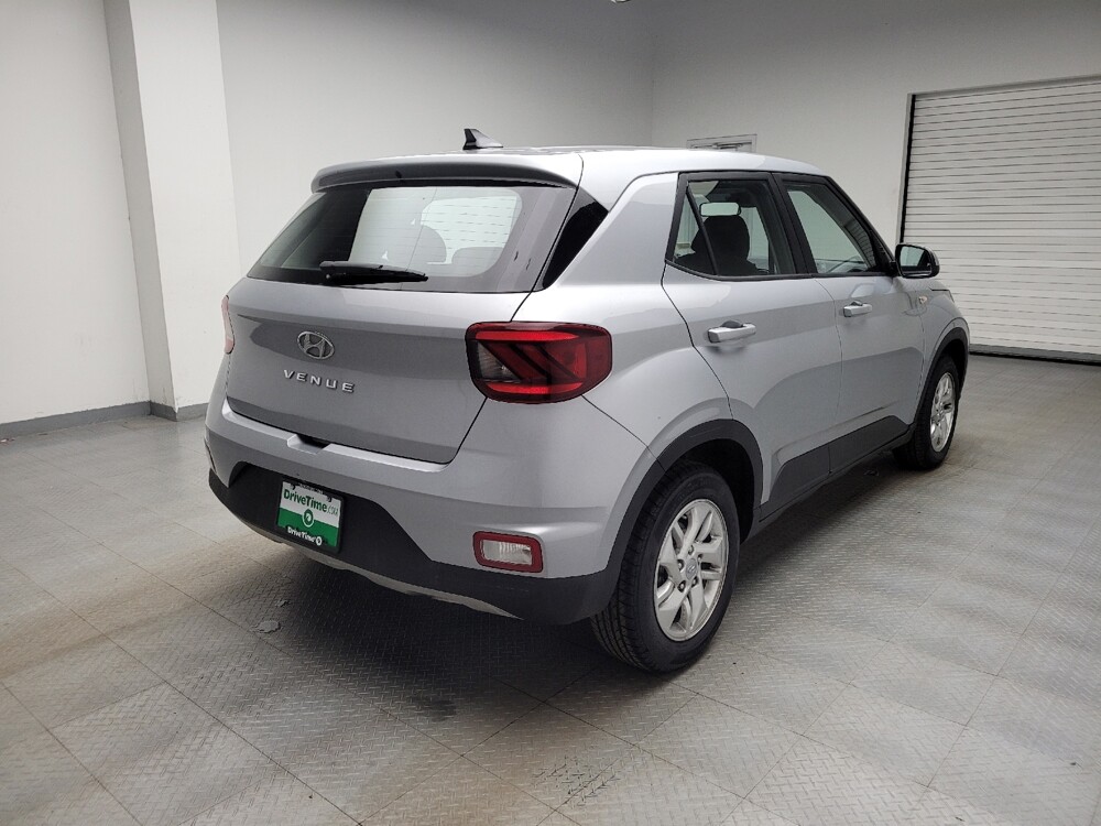2021 Hyundai Venue in Grand Rapids, MI 49508 - 18138031 9
