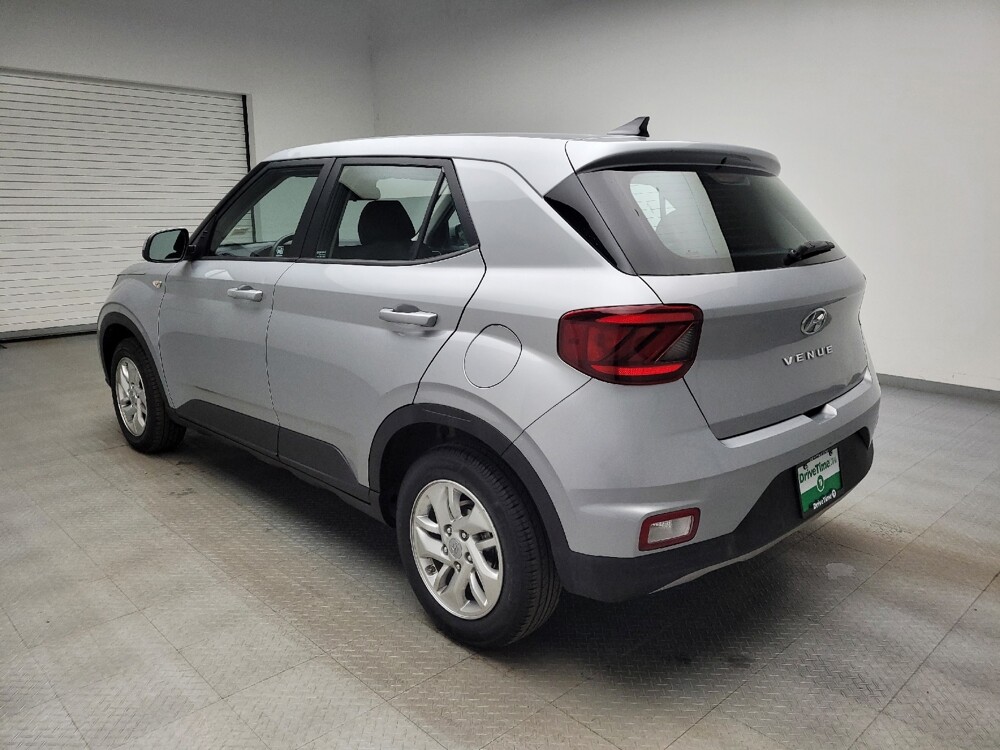 2021 Hyundai Venue in Grand Rapids, MI 49508 - 18138031 5