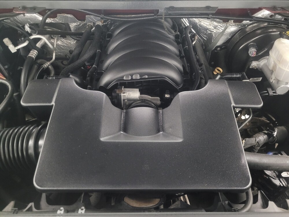 2017 Chevrolet Silverado 1500 in Indianapolis, IN 46219 - 18138035 30
