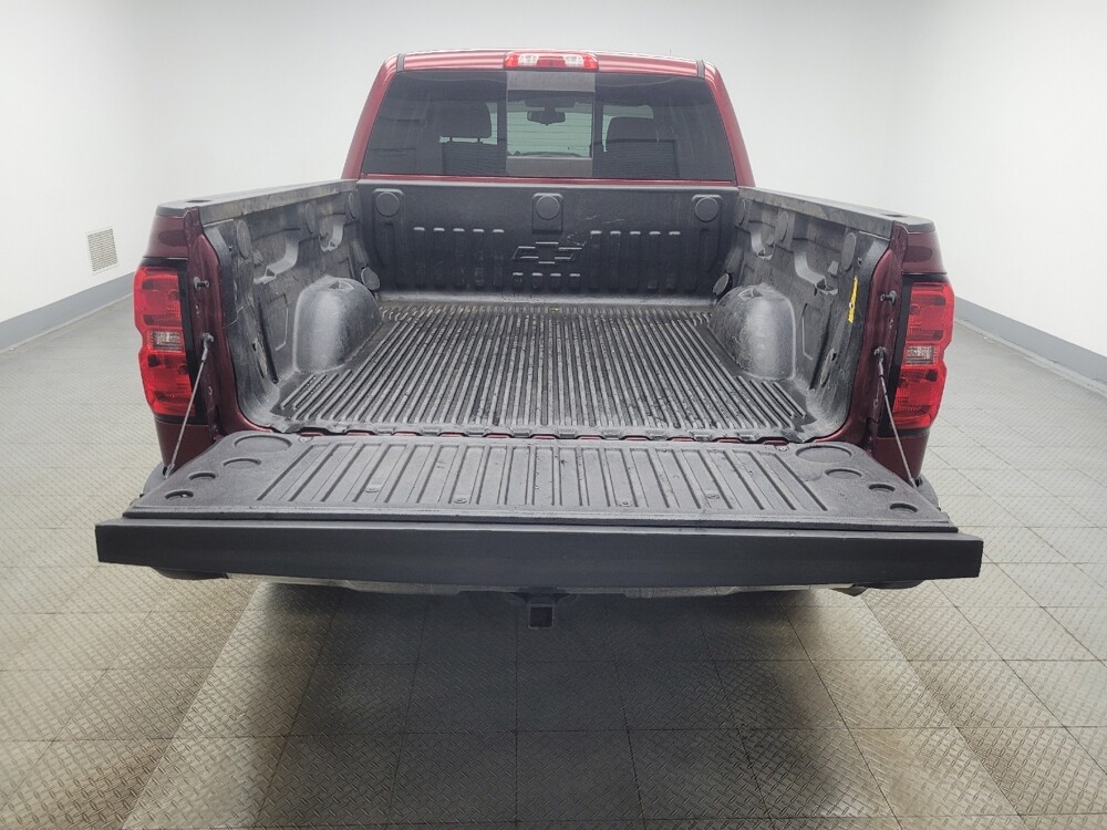2017 Chevrolet Silverado 1500 in Indianapolis, IN 46219 - 18138035 29