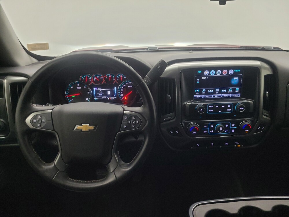 2017 Chevrolet Silverado 1500 in Indianapolis, IN 46219 - 18138035 22