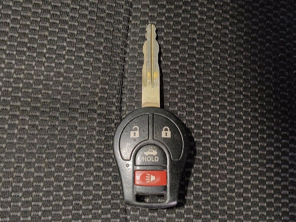 2019 Nissan Sentra in Hialeah, FL 33014 - 18138038 32