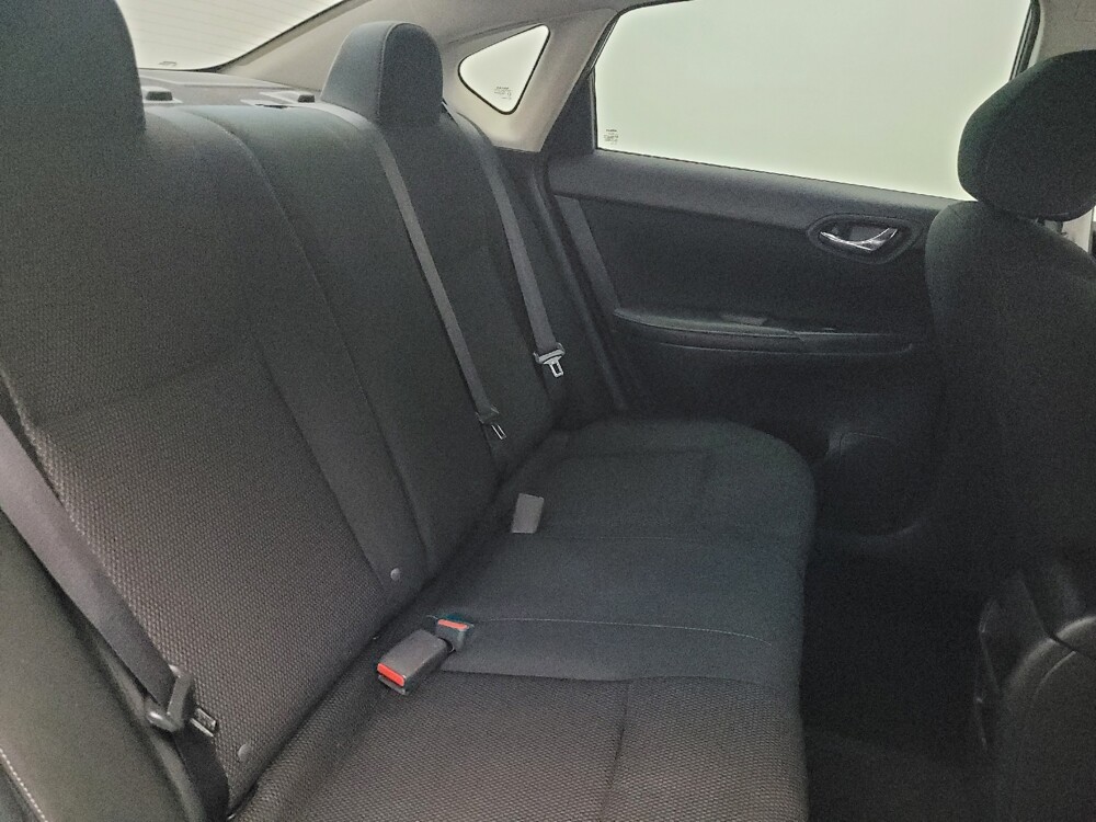 2019 Nissan Sentra in Hialeah, FL 33014 - 18138038 19