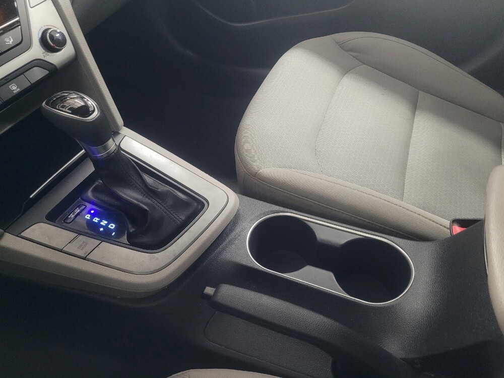 2018 Hyundai Elantra in Conyers, GA 30094 - 18138047 26