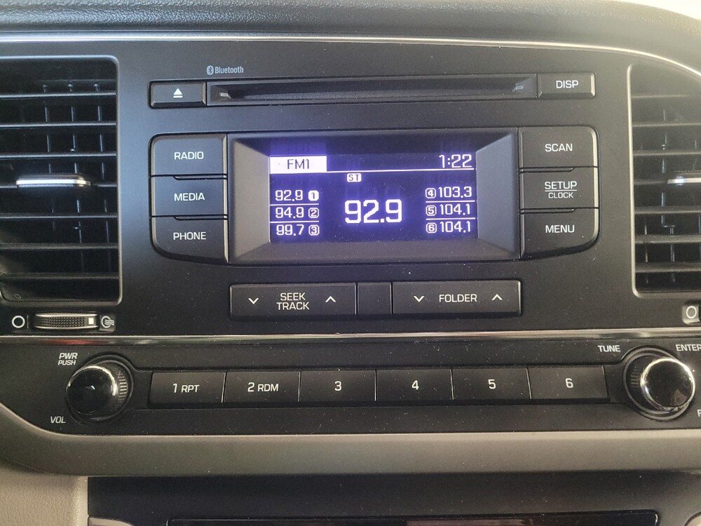 2018 Hyundai Elantra in Conyers, GA 30094 - 18138047 25