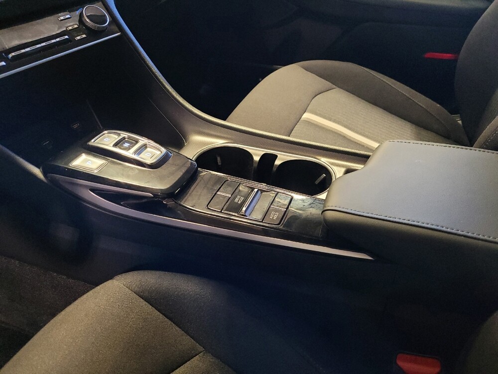 2022 Hyundai Sonata in Jacksonville, FL 32210 - 18138057 26