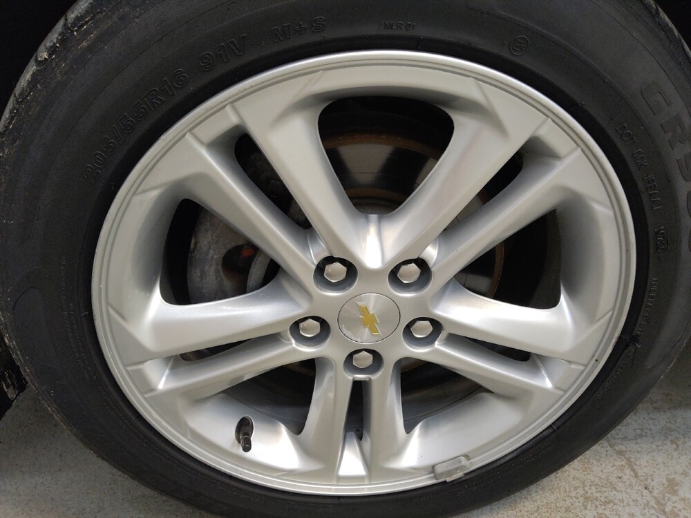 2017 Chevrolet Cruze in Fairfield, OH 45014 - 18138065 31