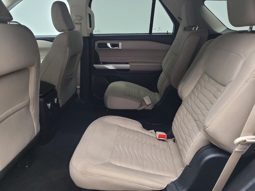 2021 Ford Explorer in Eastpointe, MI 48021 - 18138067 18