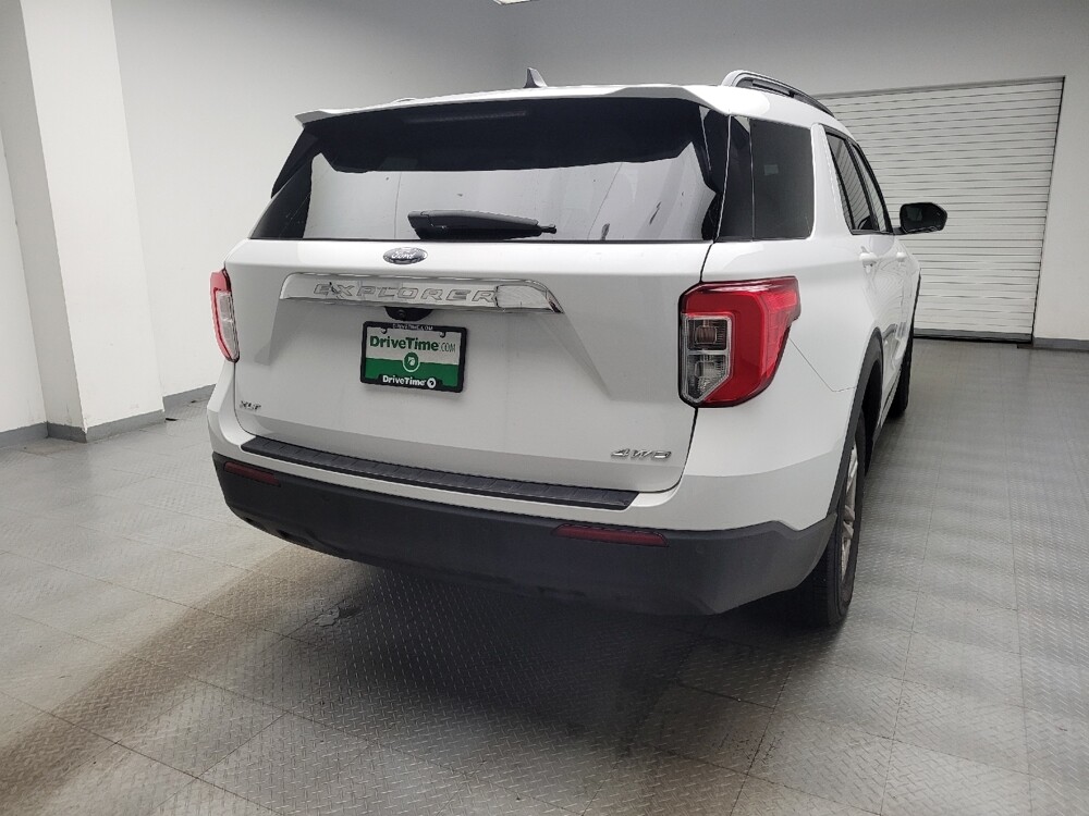 2021 Ford Explorer in Eastpointe, MI 48021 - 18138067 7