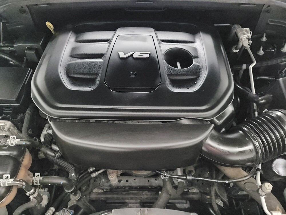 2018 Jeep Grand Cherokee in Grand Rapids, MI 49508 - 18138068 30