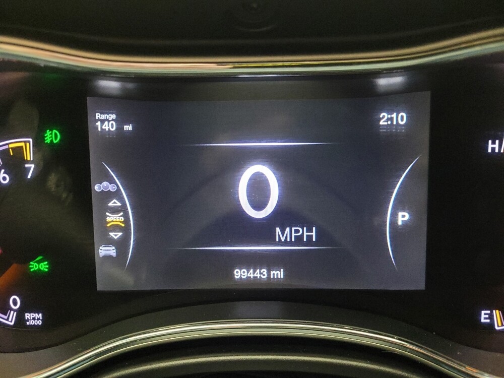 2018 Jeep Grand Cherokee in Grand Rapids, MI 49508 - 18138068 23