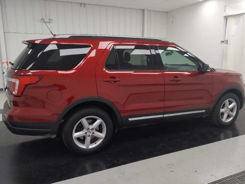 2019 Ford Explorer in St. Louis, MO 63136 - 18138077 10