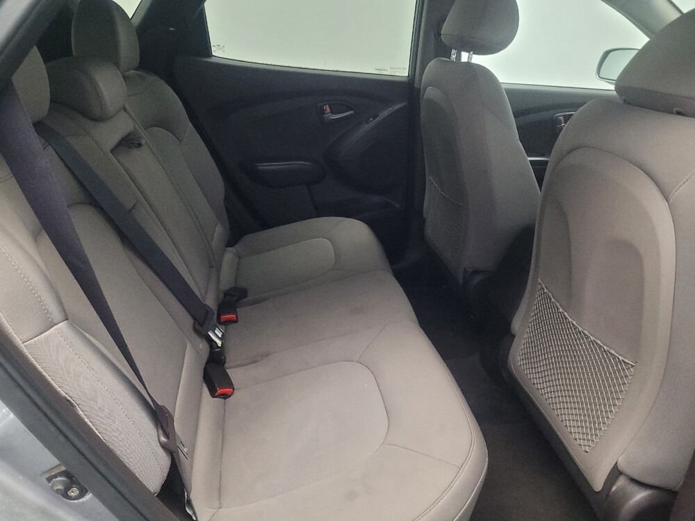 2015 Hyundai Tucson in Marietta, GA 30062 - 18138079 19
