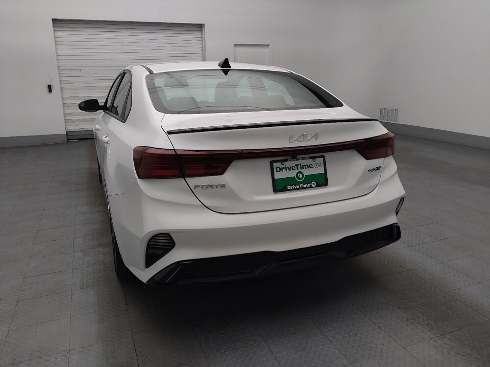 2024 Kia Forte in Jacksonville, FL 32210 - 18138081 6