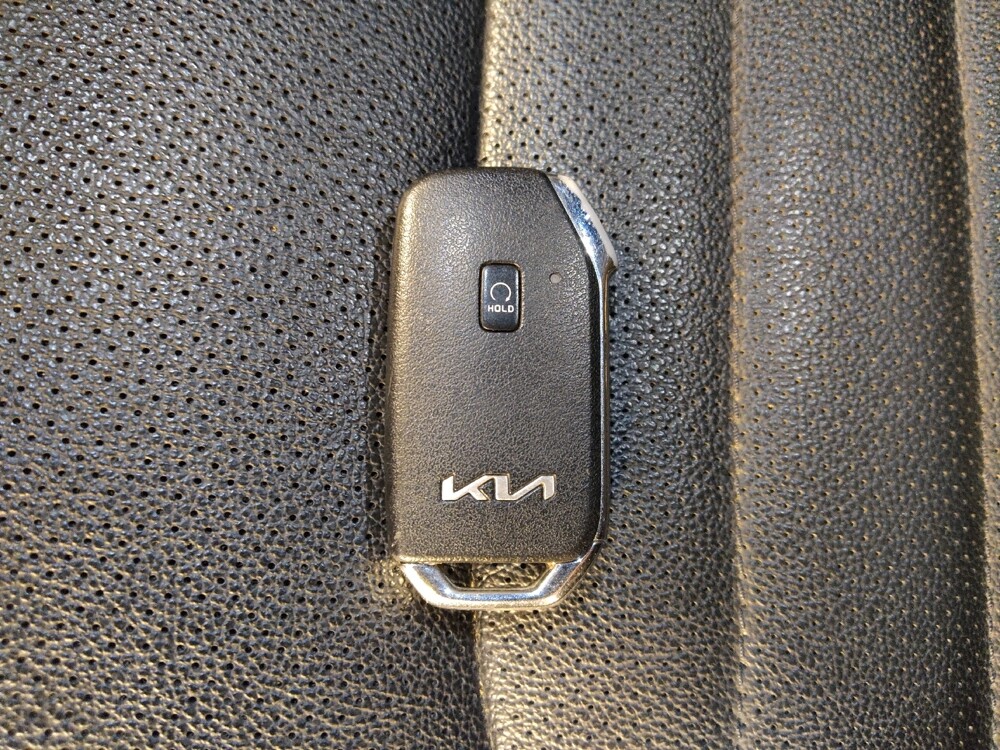 2024 Kia Forte in Jacksonville, FL 32210 - 18138081 32