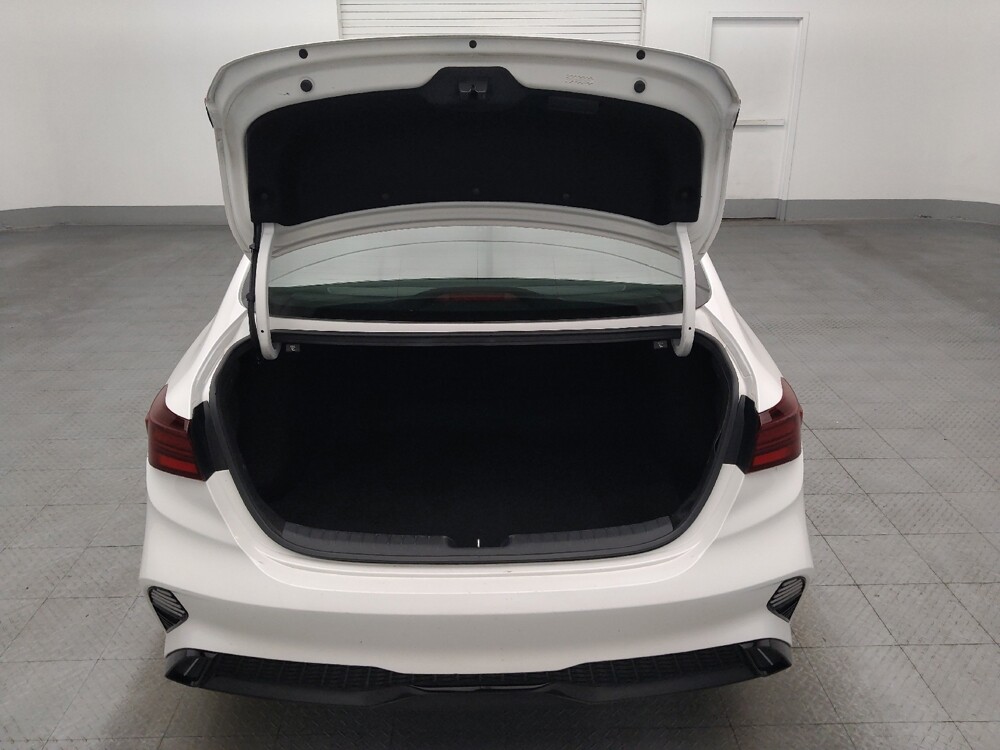 2024 Kia Forte in Jacksonville, FL 32210 - 18138081 29