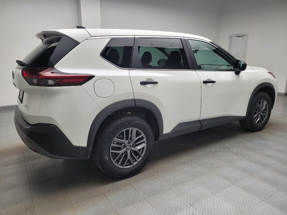 2023 Nissan Rogue in Taylor, MI 48180 - 18138083 10