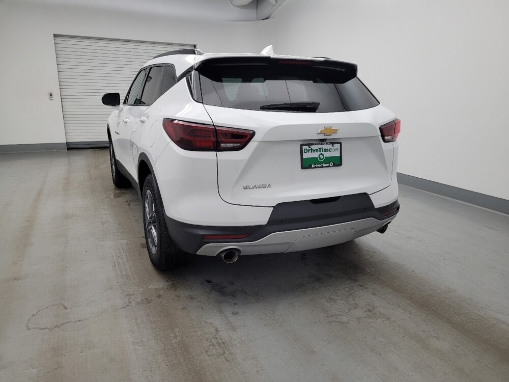 2024 Chevrolet Blazer in Columbus, OH 43228 - 18138089 6