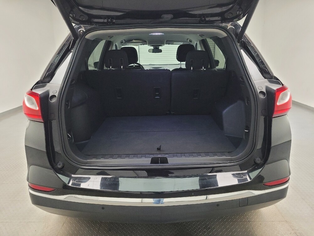 2020 Chevrolet Equinox in Taylor, MI 48180 - 18138097 29