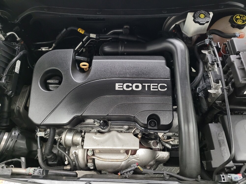 2020 Chevrolet Equinox in Taylor, MI 48180 - 18138097 30