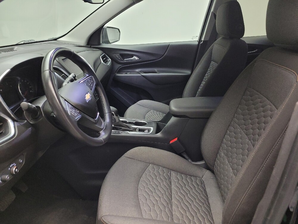2020 Chevrolet Equinox in Taylor, MI 48180 - 18138097 17