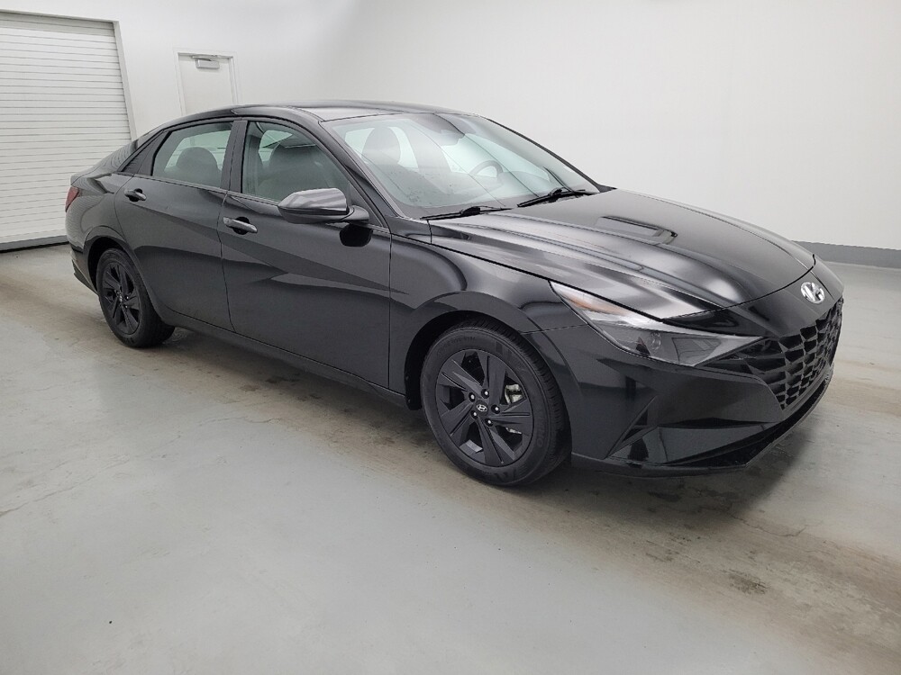 2023 Hyundai Elantra in Miamisburg, OH 45342 - 18138101 11