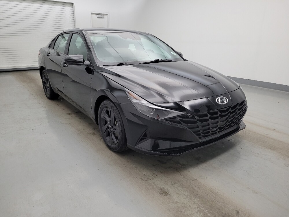 2023 Hyundai Elantra in Miamisburg, OH 45342 - 18138101 13
