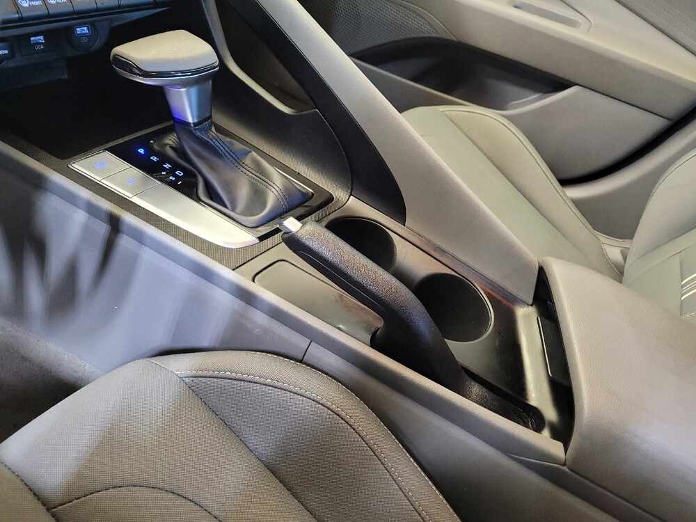 2023 Hyundai Elantra in Miamisburg, OH 45342 - 18138101 26
