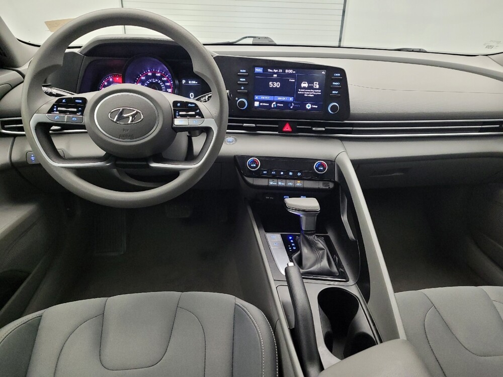 2023 Hyundai Elantra in Miamisburg, OH 45342 - 18138101 22