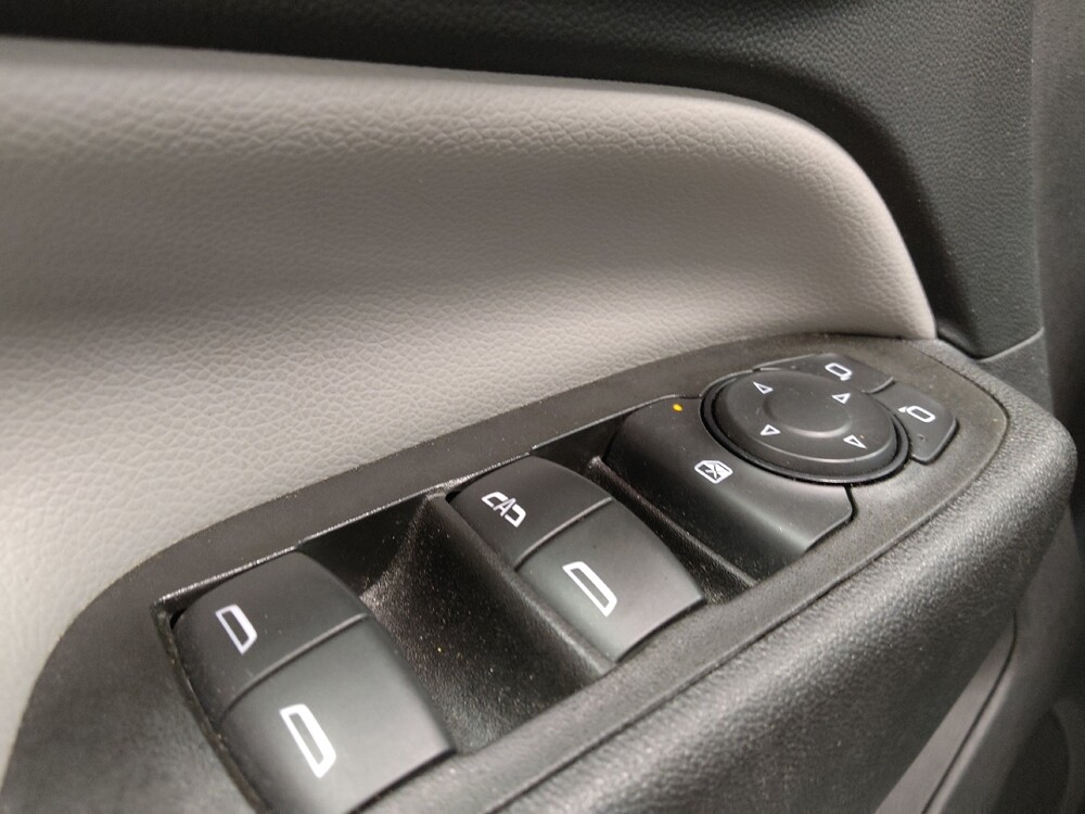 2020 Chevrolet Equinox in Fort Worth, TX 76116 - 18138112 27