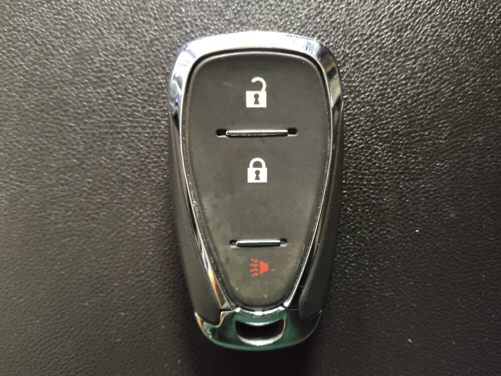 2019 Chevrolet Equinox in Charleston, SC 29414 - 18138117 32