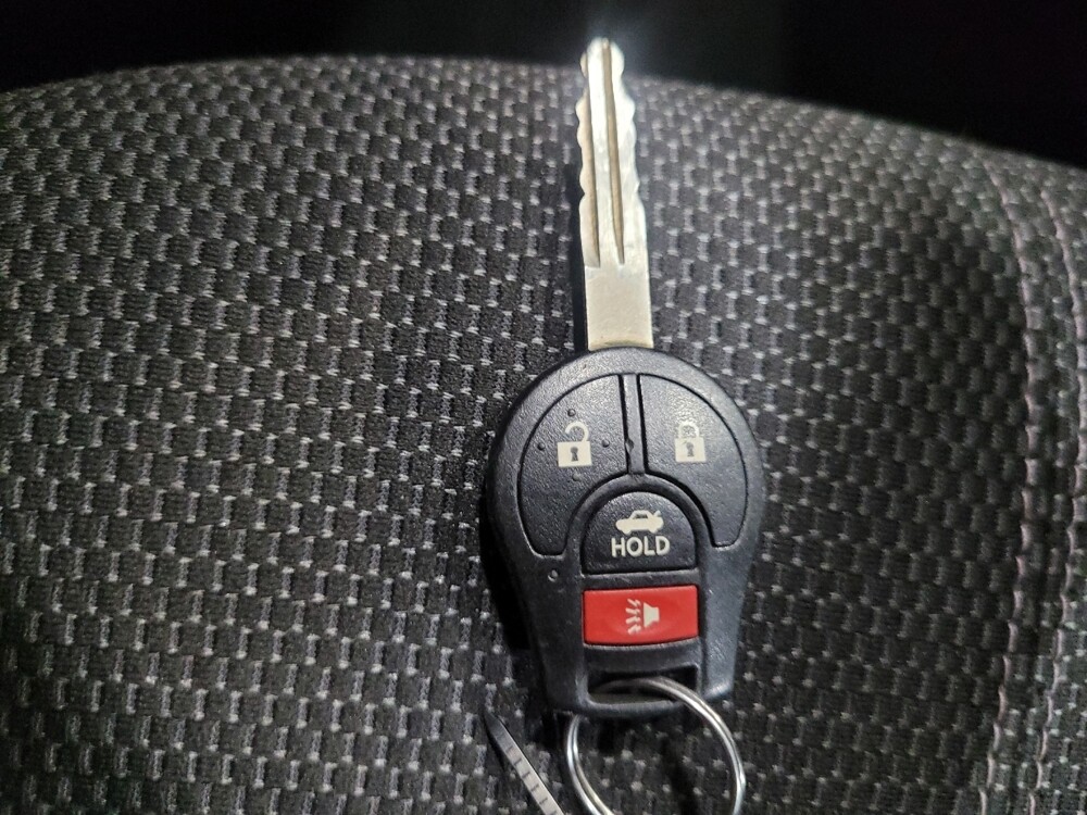 2017 Nissan Sentra in Temple Hills, MD 20746 - 18138121 32